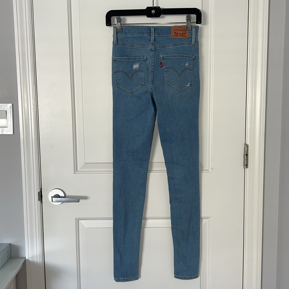 Levi’s 720 High Rise Super Skinny Jeans - Picture 2 of 3